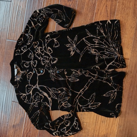 Chico's Beaded burnout velvet bamboo button-down shirt with Mandarin collar - Picture 3 of 11